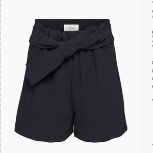 Wilfred Aritzia - Black Paperbag Short High-Waisted